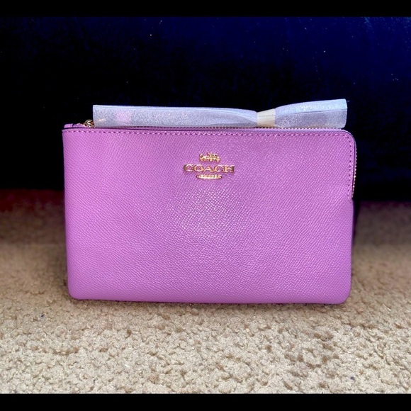 Coach wristlet wallet - Picture 1 of 3